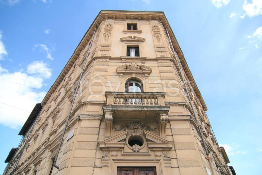 appartamento in vendita a Firenze in zona Campo di Marte