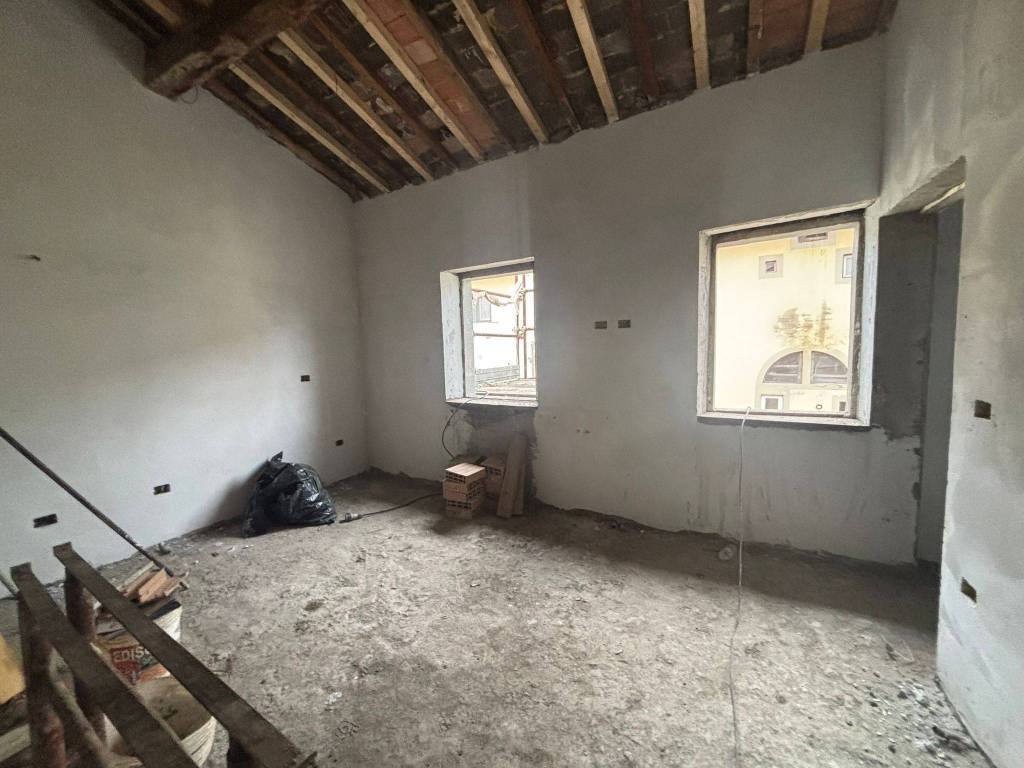 appartamento in vendita a Firenze in zona Pignone