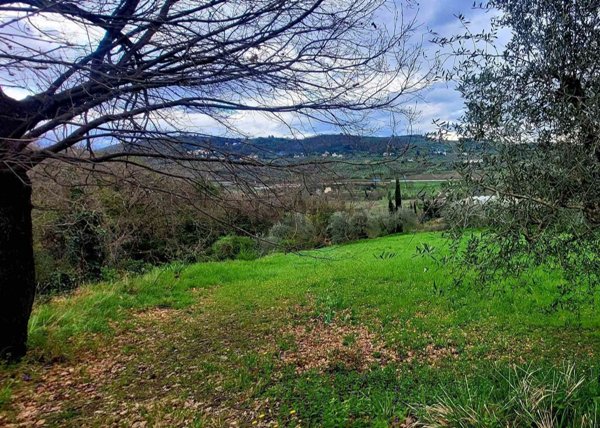 terreno agricolo in vendita a Firenze in zona Pian dei Giullari