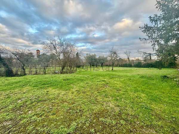 terreno agricolo in vendita a Firenze in zona Brozzi