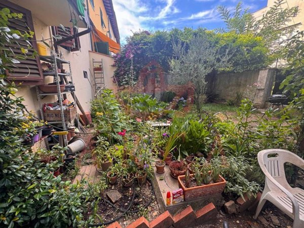 appartamento in vendita a Firenze in zona Le Cure