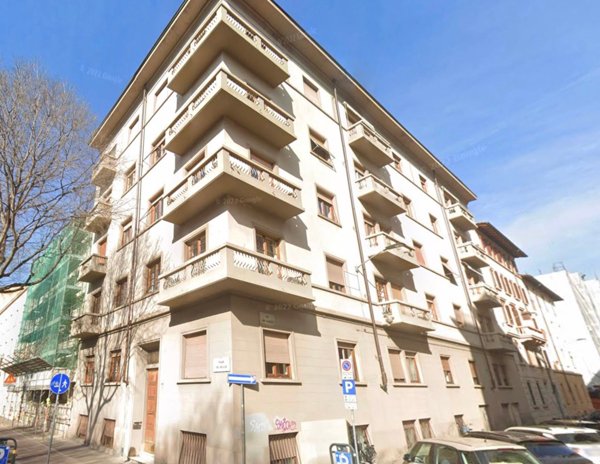appartamento in vendita a Firenze in zona Campo di Marte