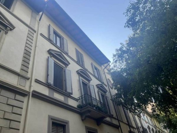 appartamento in vendita a Firenze in zona Campo di Marte