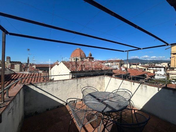 appartamento in vendita a Firenze in zona Centro Duomo