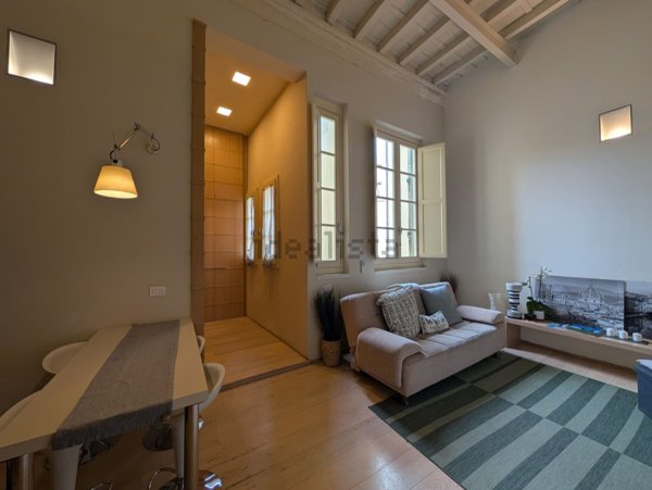 appartamento in vendita a Firenze in zona Centro Santa Maria Novella