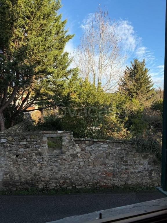 casa indipendente in vendita a Firenze in zona Settignano