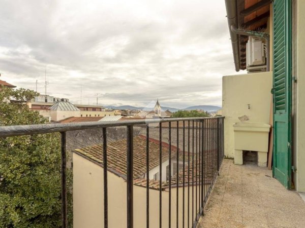 appartamento in vendita a Firenze in zona Campo di Marte