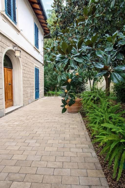 casa indipendente in vendita a Firenze