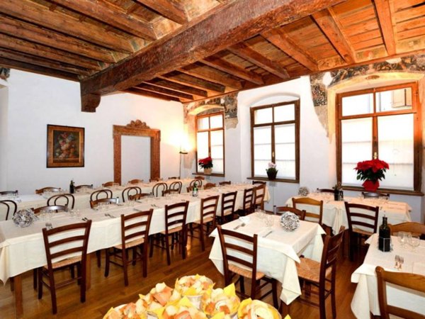 negozio in vendita a Firenze in zona Campo di Marte