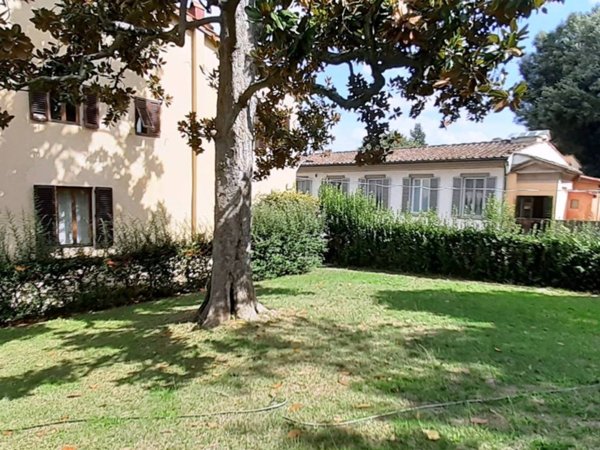 ufficio in vendita a Firenze in zona Centro San Frediano