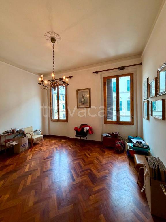 appartamento in vendita a Firenze in zona Campo di Marte