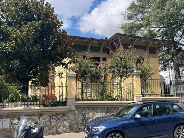 appartamento in vendita a Firenze in zona Le Cure