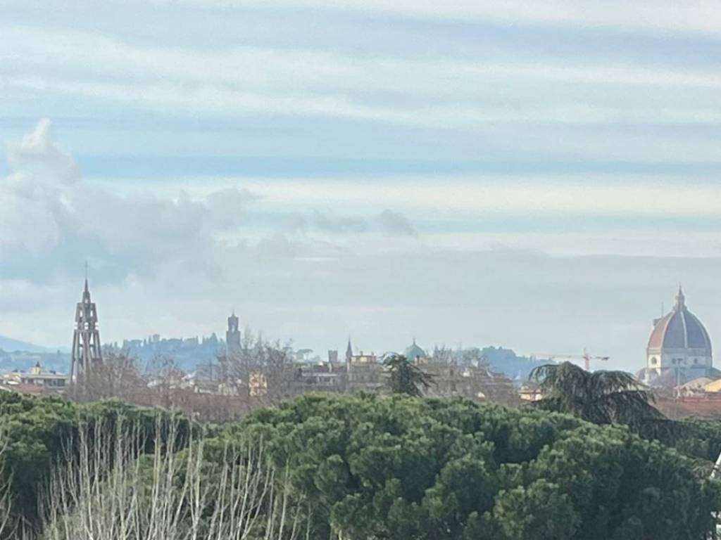 appartamento in vendita a Firenze in zona Campo di Marte