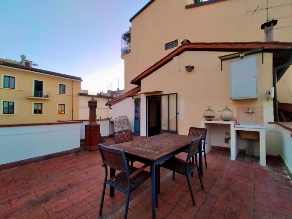 appartamento in vendita a Firenze in zona Coverciano