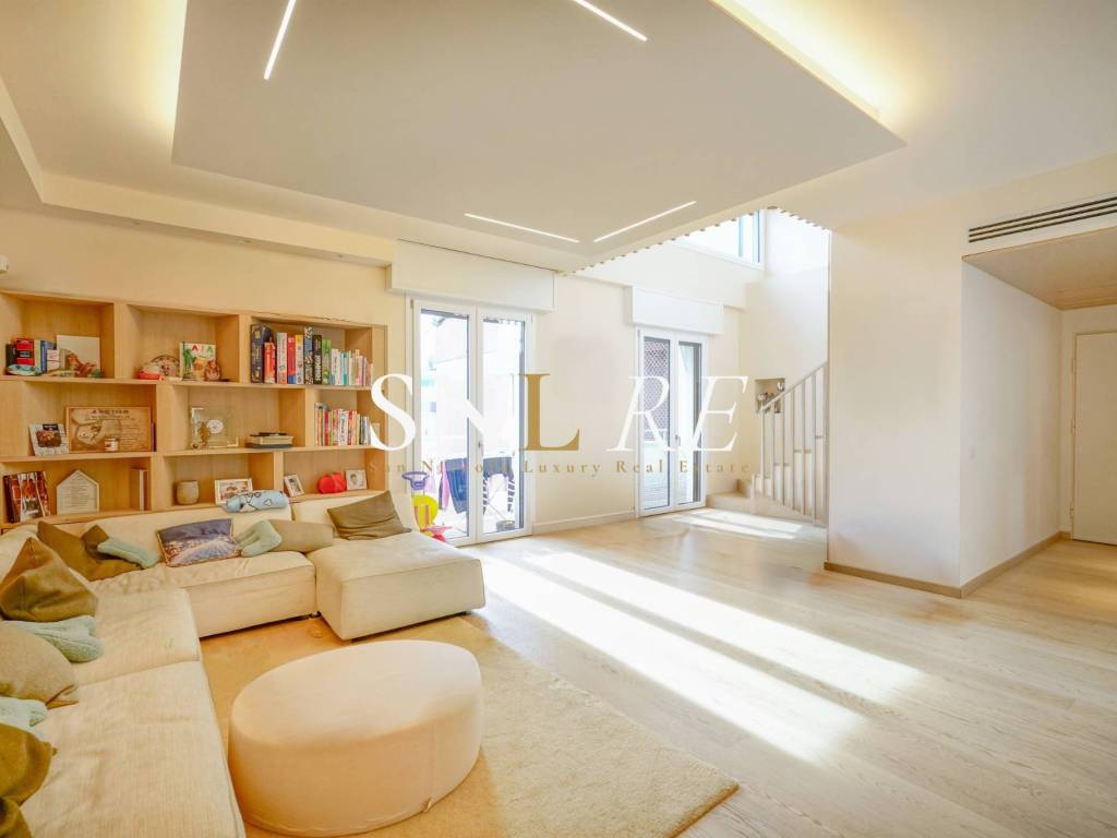 appartamento in vendita a Firenze in zona Campo di Marte