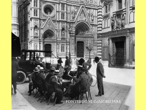 negozio in vendita a Firenze in zona Centro Duomo