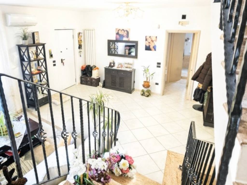 casa indipendente in vendita a Firenze in zona Legnaia