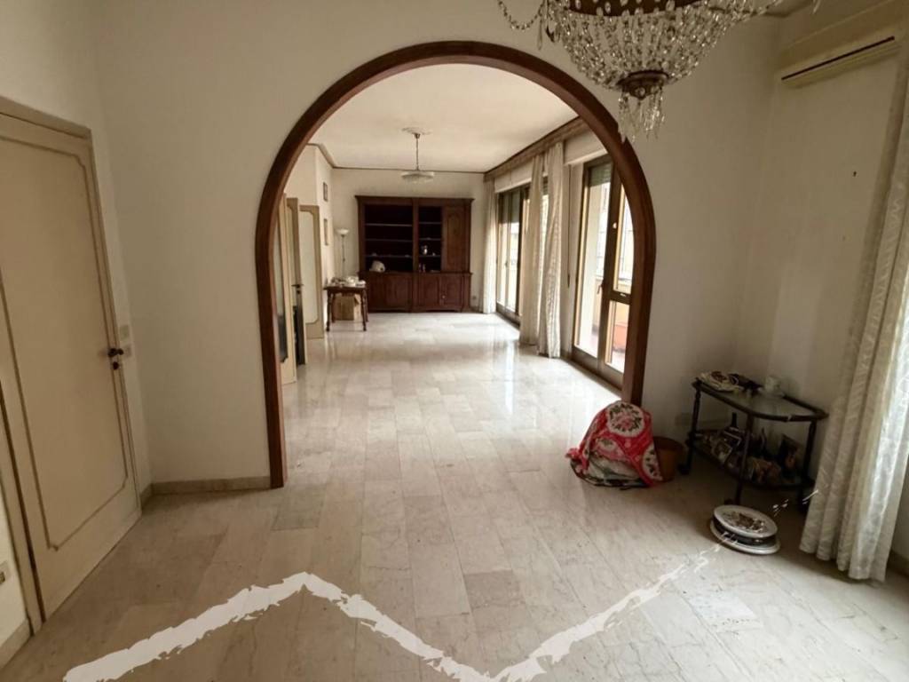 appartamento in vendita a Firenze in zona Campo di Marte