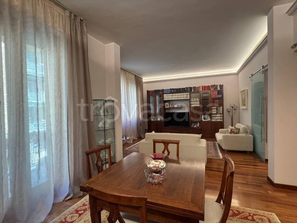 appartamento in vendita a Firenze in zona Coverciano