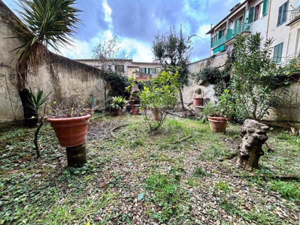 appartamento in vendita a Firenze in zona Careggi