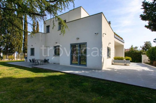 casa indipendente in vendita a Firenze in zona Porta Romana