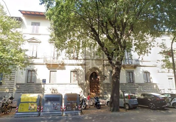 appartamento in vendita a Firenze in zona Campo di Marte