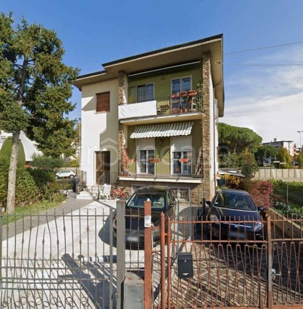 appartamento in vendita a Firenze in zona Legnaia