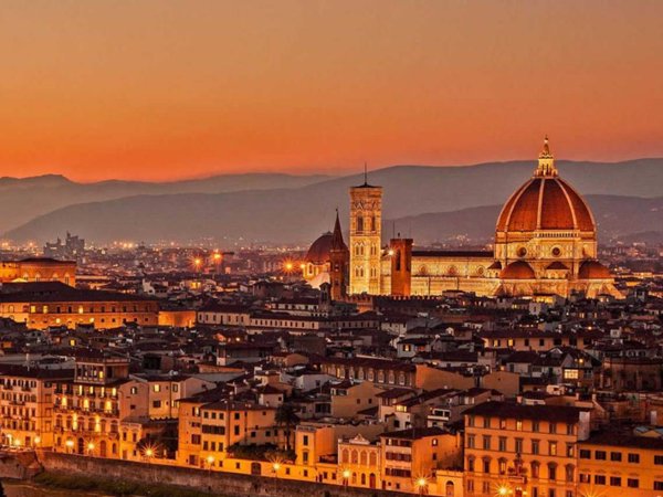 casa indipendente in vendita a Firenze in zona Centro Storico