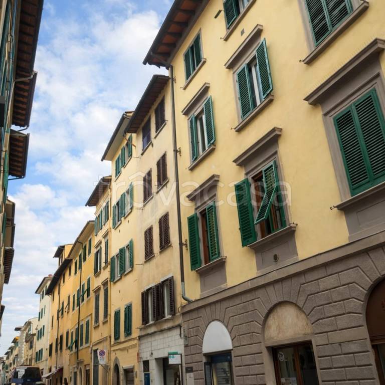 appartamento in vendita a Firenze in zona Centro Santa Croce
