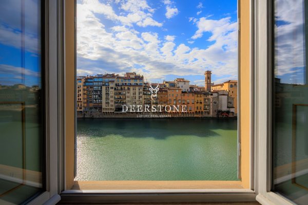appartamento in vendita a Firenze in zona Centro Santa Maria Novella