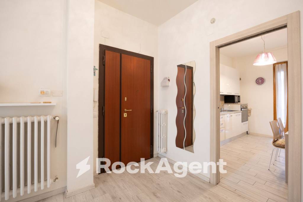 appartamento in vendita a Firenze in zona Firenze Nova