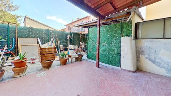 casa indipendente in vendita a Firenze in zona Legnaia