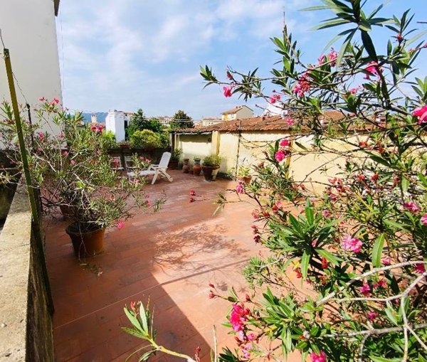 appartamento in vendita a Firenze in zona Statuto