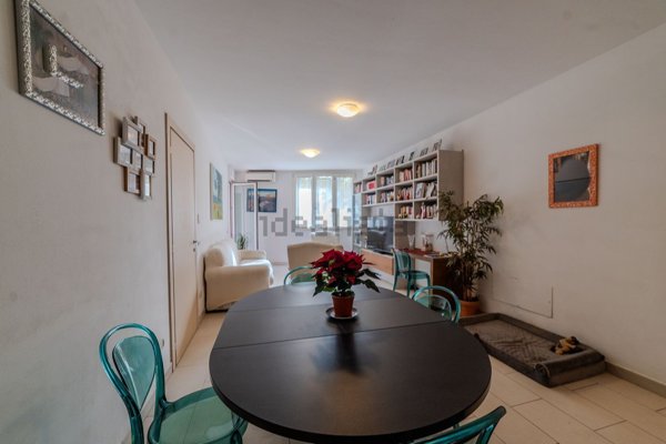 appartamento in vendita a Firenze in zona Campo di Marte