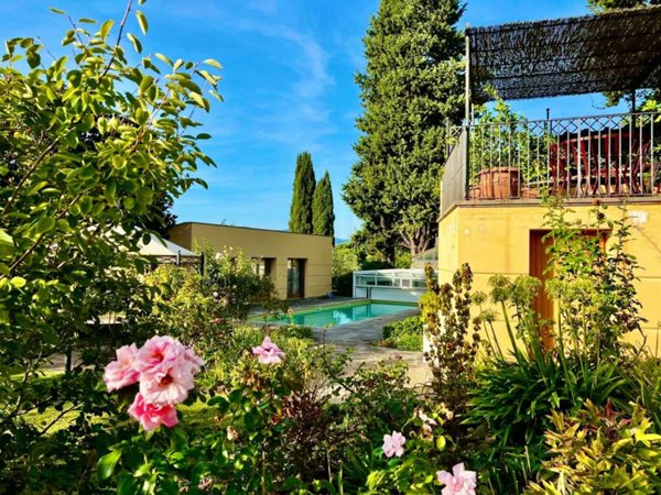 casa indipendente in vendita a Firenze in zona Bellosguardo