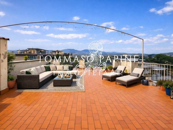 appartamento in vendita a Firenze in zona Campo di Marte