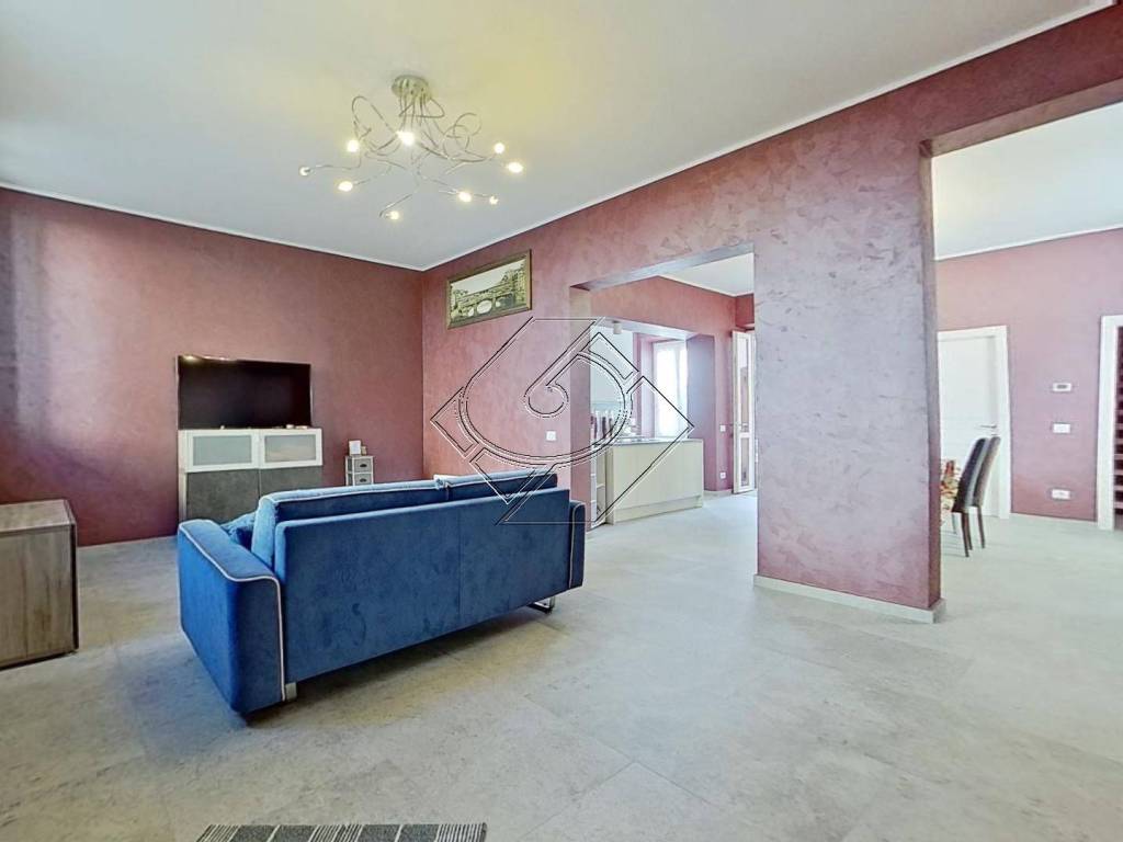 casa indipendente in vendita a Firenze in zona Isolotto