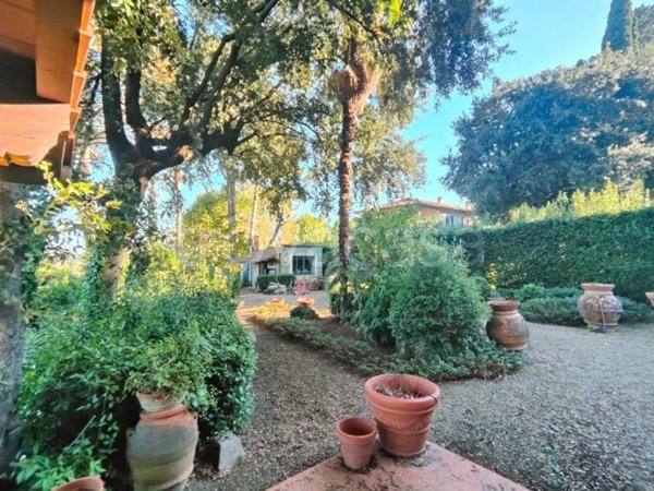 casa indipendente in vendita a Firenze in zona Porta Romana