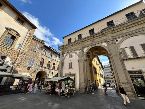 appartamento in vendita a Firenze in zona Centro Santa Croce