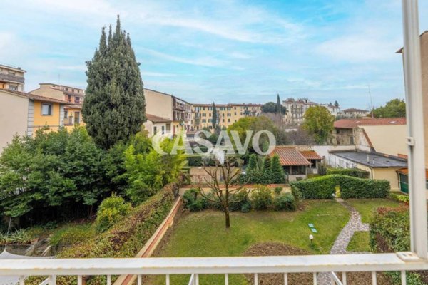 appartamento in vendita a Firenze in zona Campo di Marte