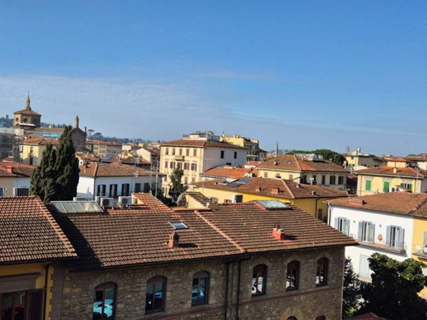 appartamento in vendita a Firenze in zona Campo di Marte