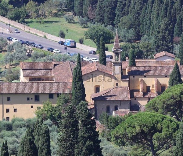 casa indipendente in vendita a Firenze