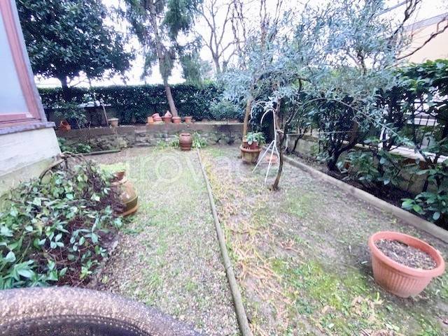 appartamento in vendita a Firenze in zona Soffiano