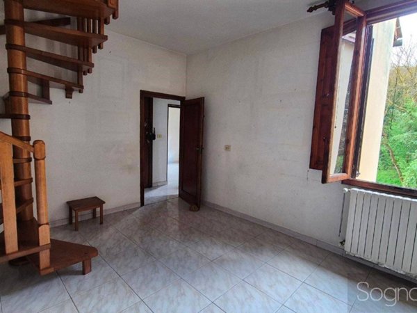 appartamento in vendita a Firenze in zona Certosa