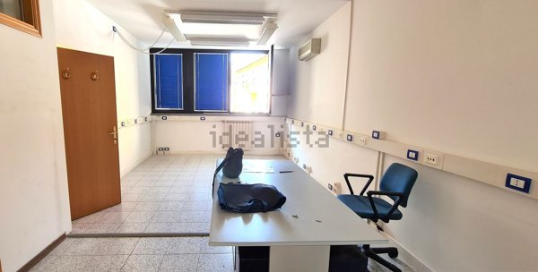 ufficio in vendita a Firenze in zona Gavinana