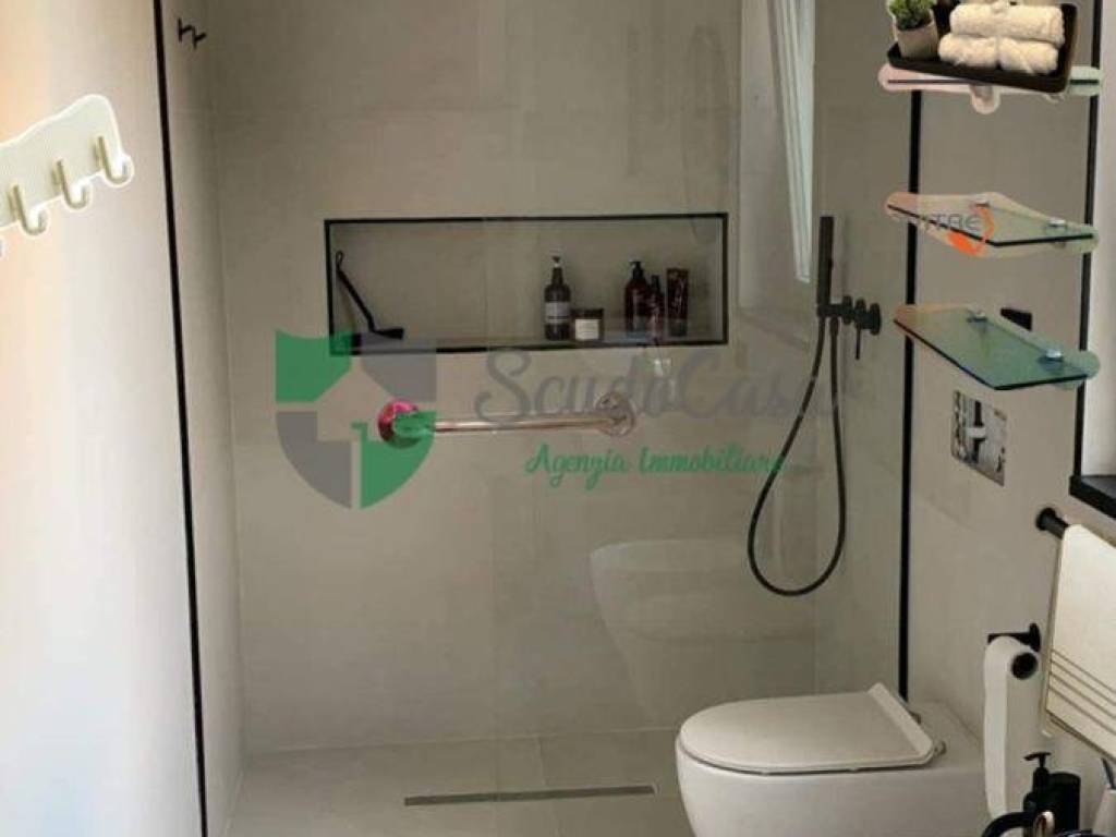 appartamento in vendita a Firenze in zona Campo di Marte