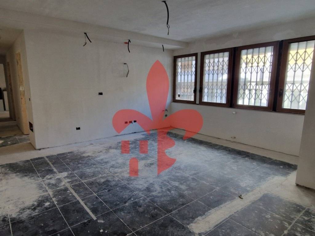 appartamento in vendita a Firenze in zona Campo di Marte