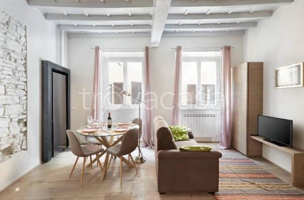 appartamento in vendita a Firenze in zona Centro Santa Croce