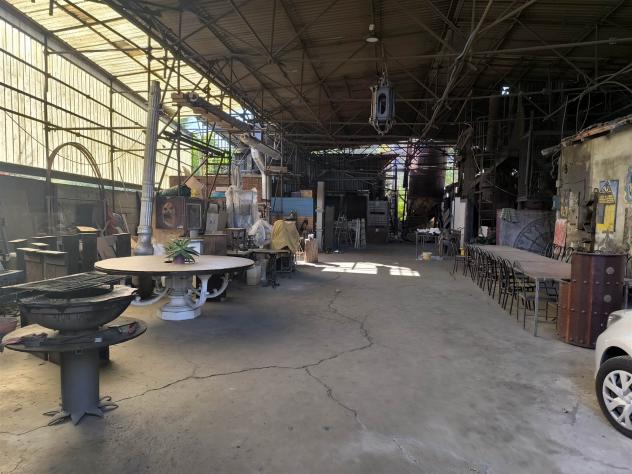 ufficio in vendita a Firenze in zona Brozzi