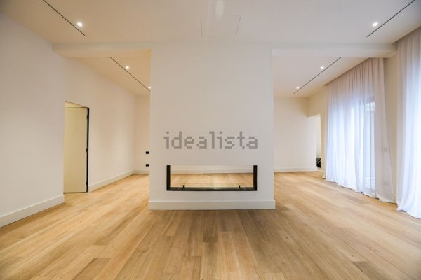 appartamento in vendita a Firenze in zona Centro Santa Maria Novella